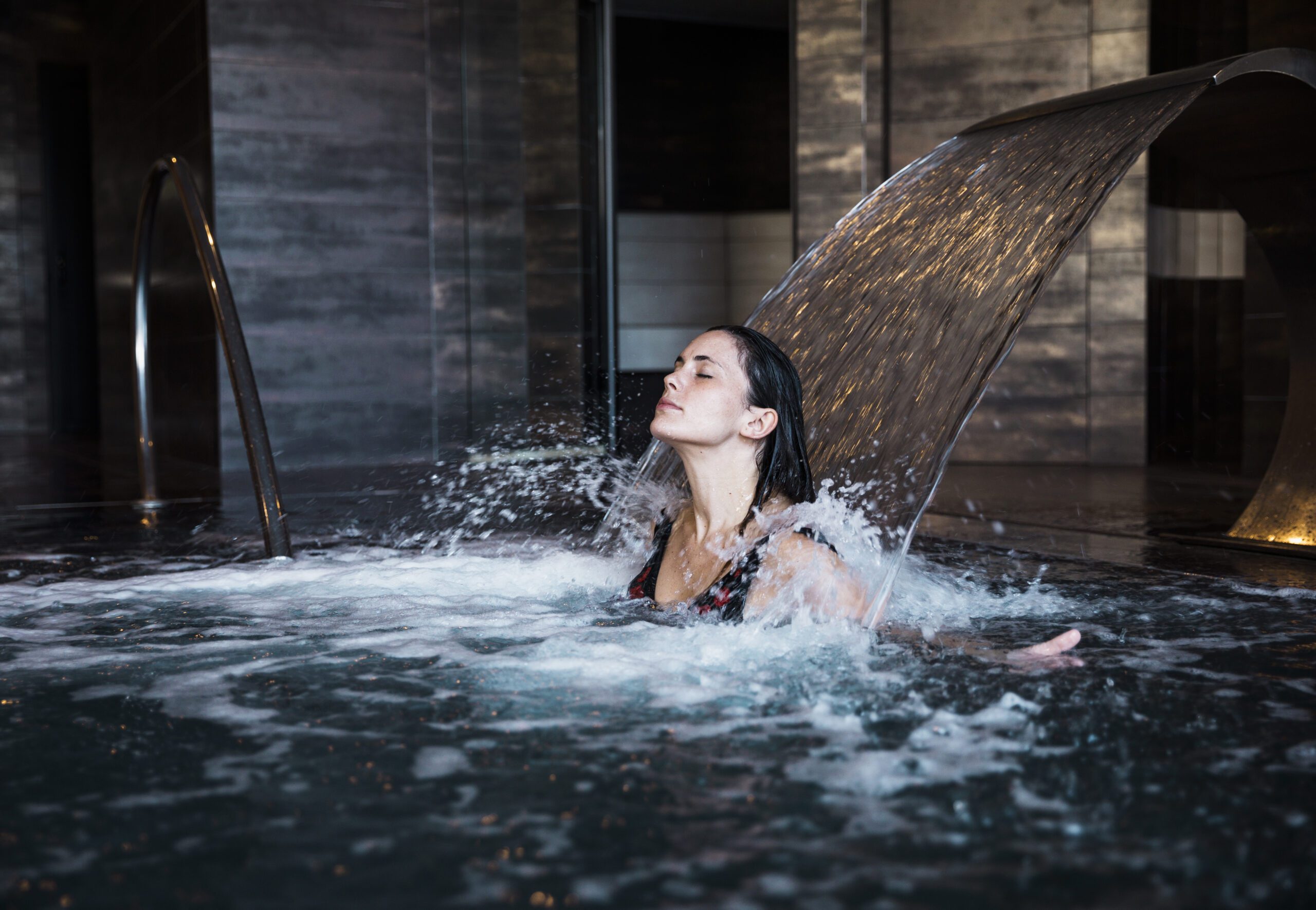 Spa In Aerocity - Russian Spa In Aerocity -Russian Spa In Mahipalpur spa concept with woman relaxing water 1 scaled 1